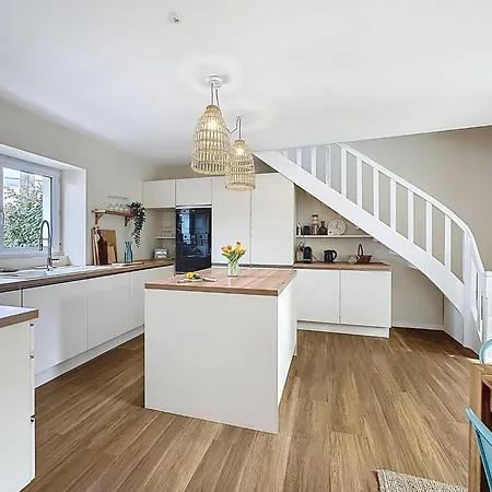 La Nero By Interhome