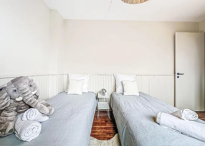 La Nero By Interhome